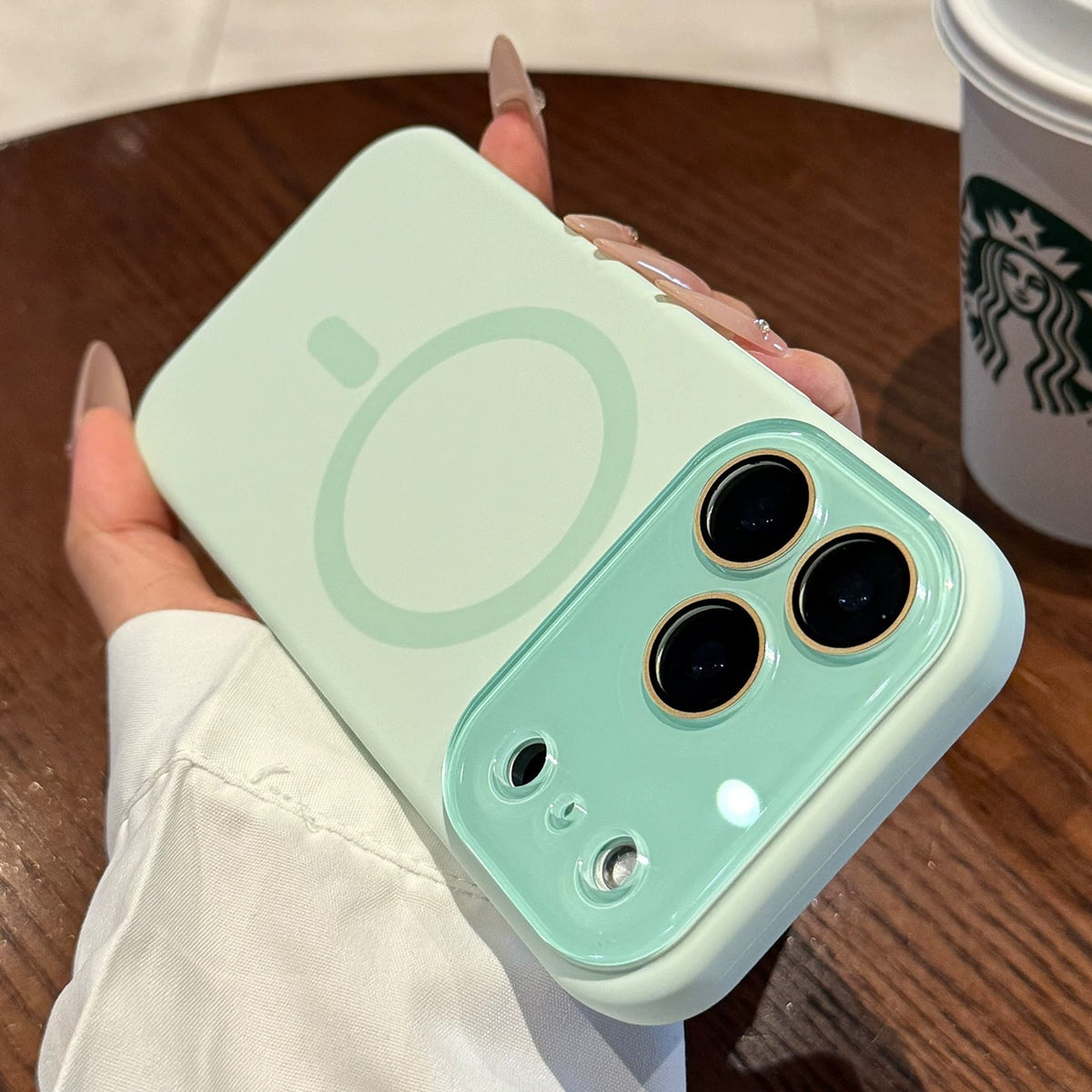 Funda Magnética Silicona Líquida iPhone | MagSafe | Kireon