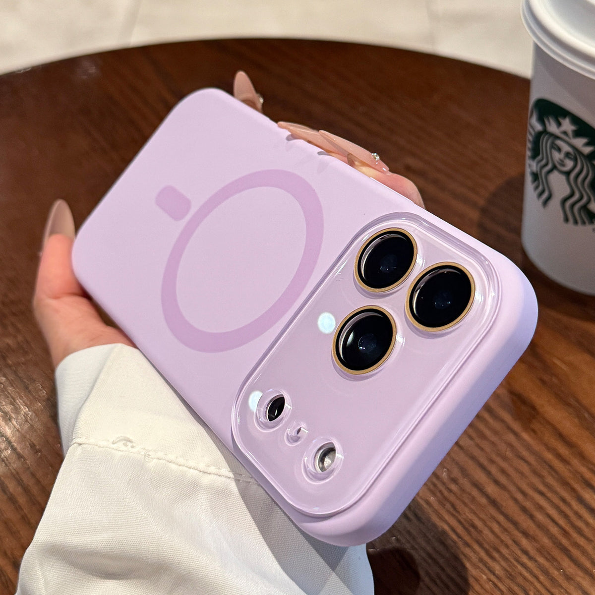 Funda Magnética Silicona Líquida iPhone | MagSafe | Kireon